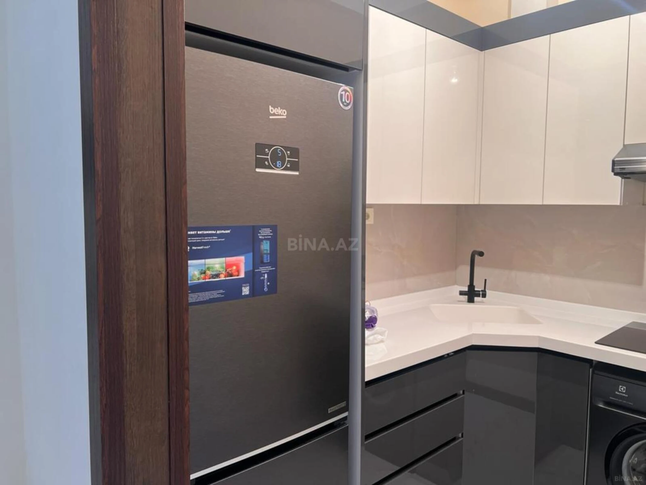 Kirayə verilir 2 otaqlı mənzil 75 m²