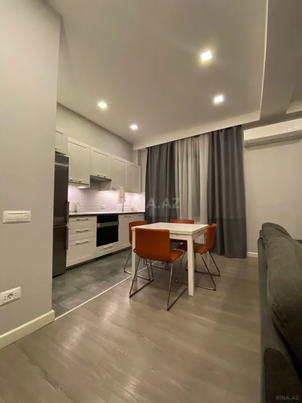 Kirayə verilir 2 otaqlı mənzil 60 m²