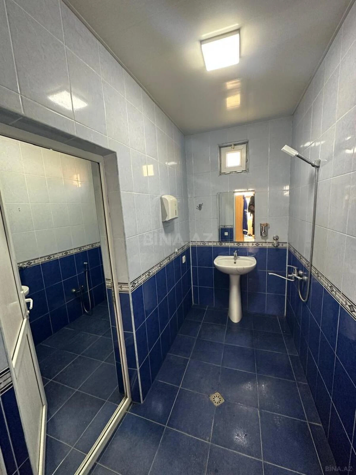 Kirayə verilir obyekt 650 m²