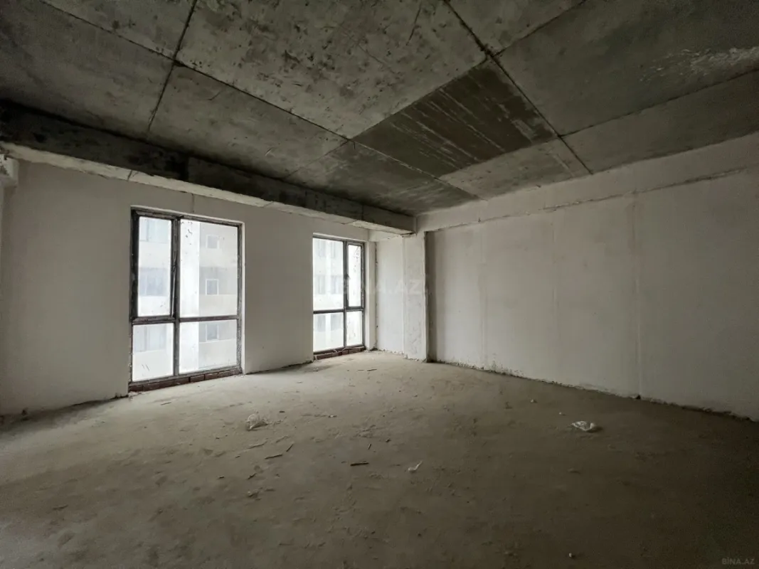 Satılır 4 otaqlı mənzil 146.3 m²