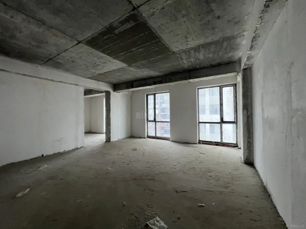 Satılır 4 otaqlı mənzil 146.3 m²