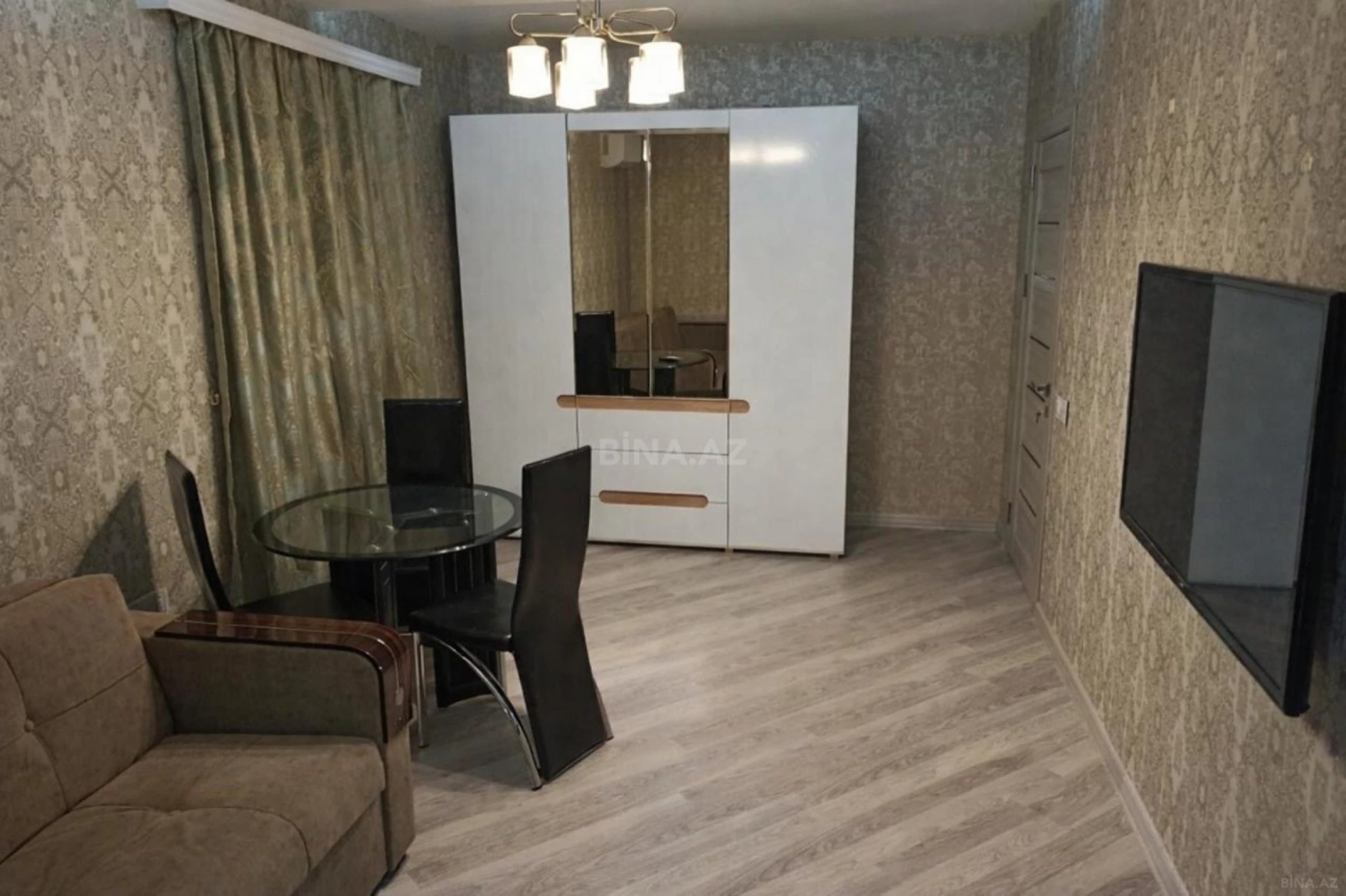 Satılır 2 otaqlı mənzil 35 m²