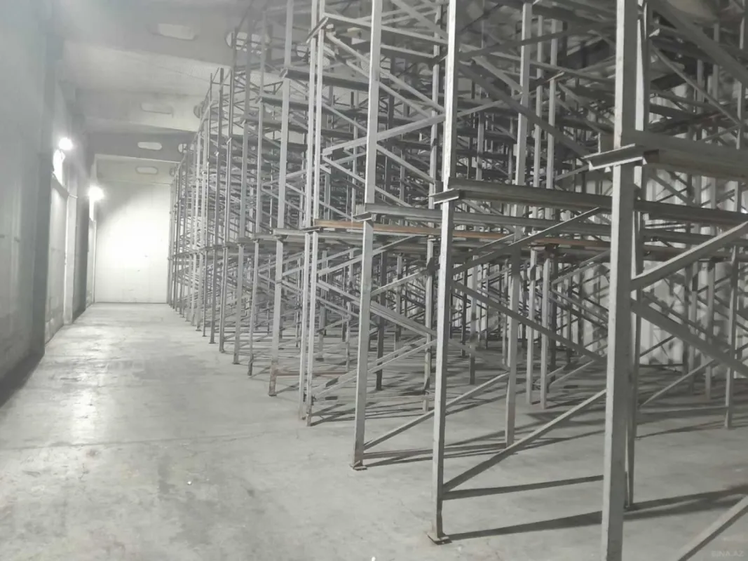 Kirayə verilir obyekt 300 m²