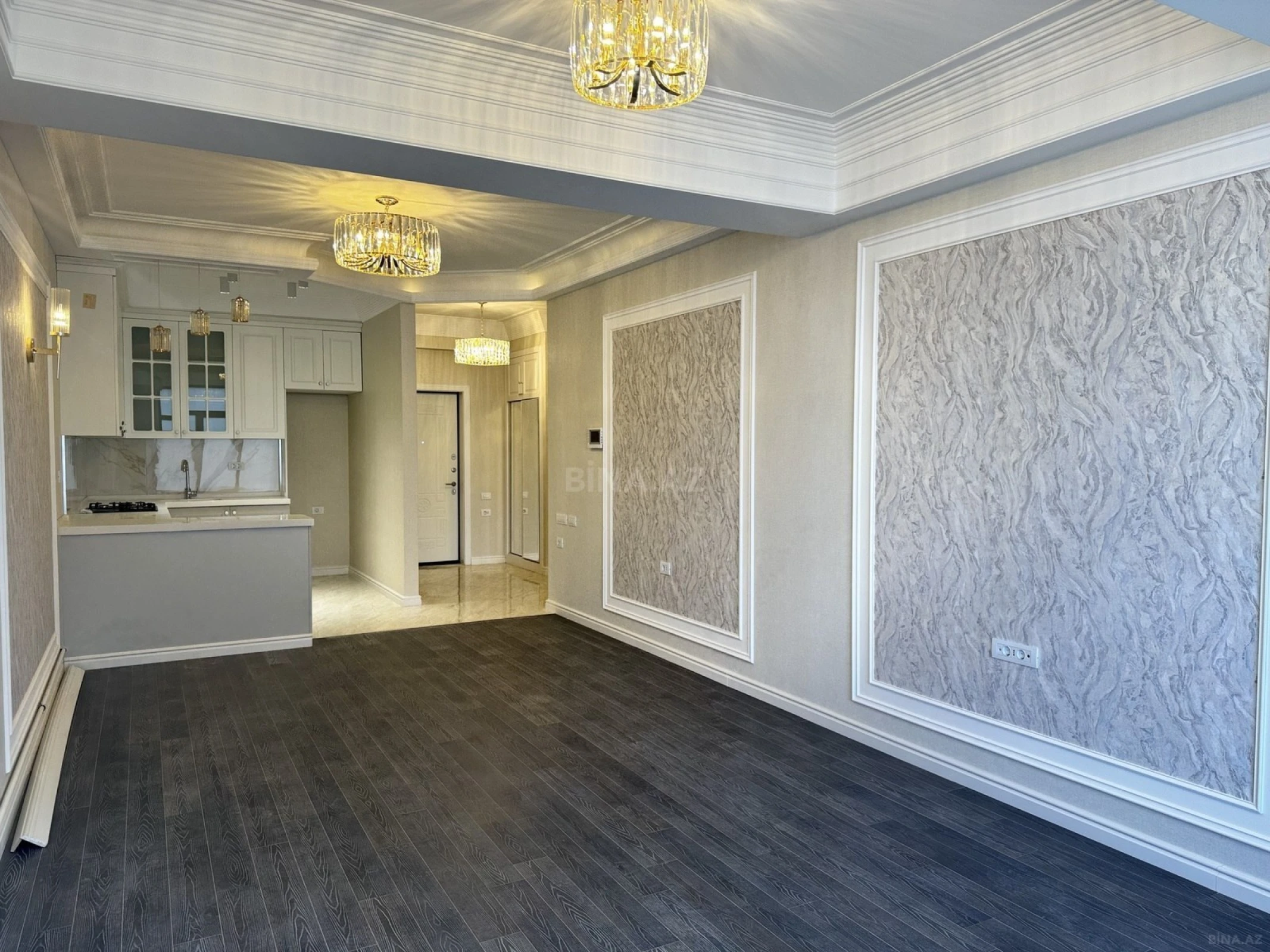 Satılır 2 otaqlı mənzil 79 m²