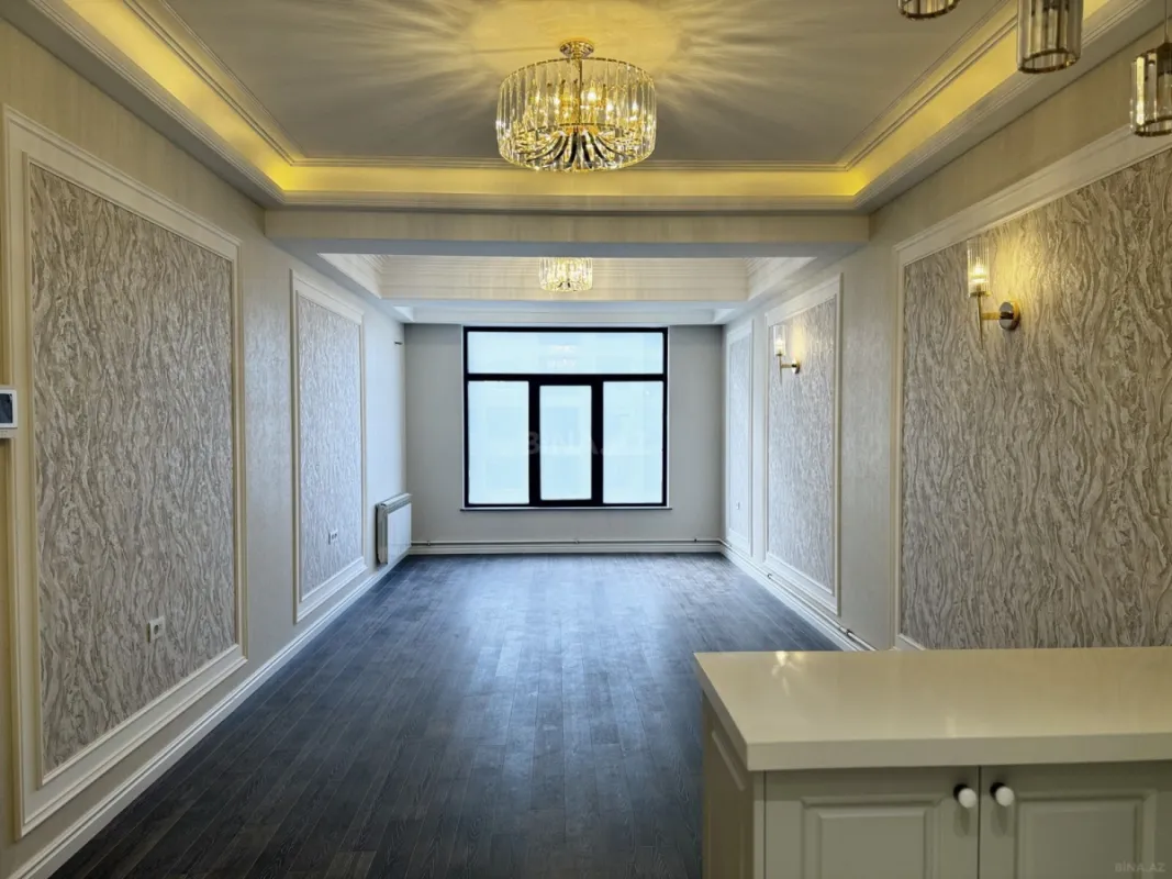 Satılır 2 otaqlı mənzil 79 m²