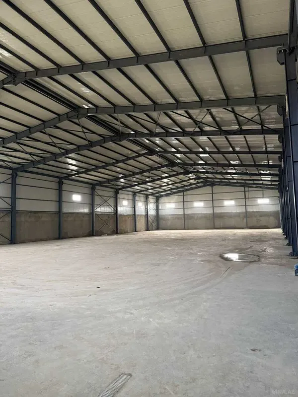 Kirayə verilir obyekt 600 m²