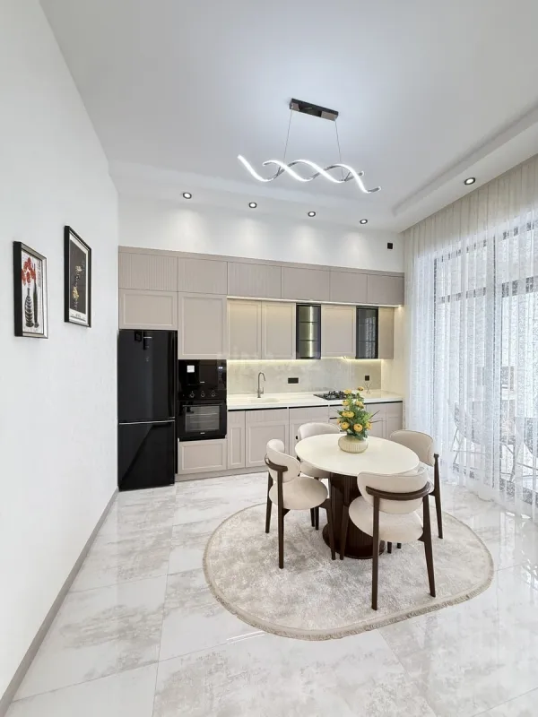 Satılır 4 otaqlı həyət evi 180 m²