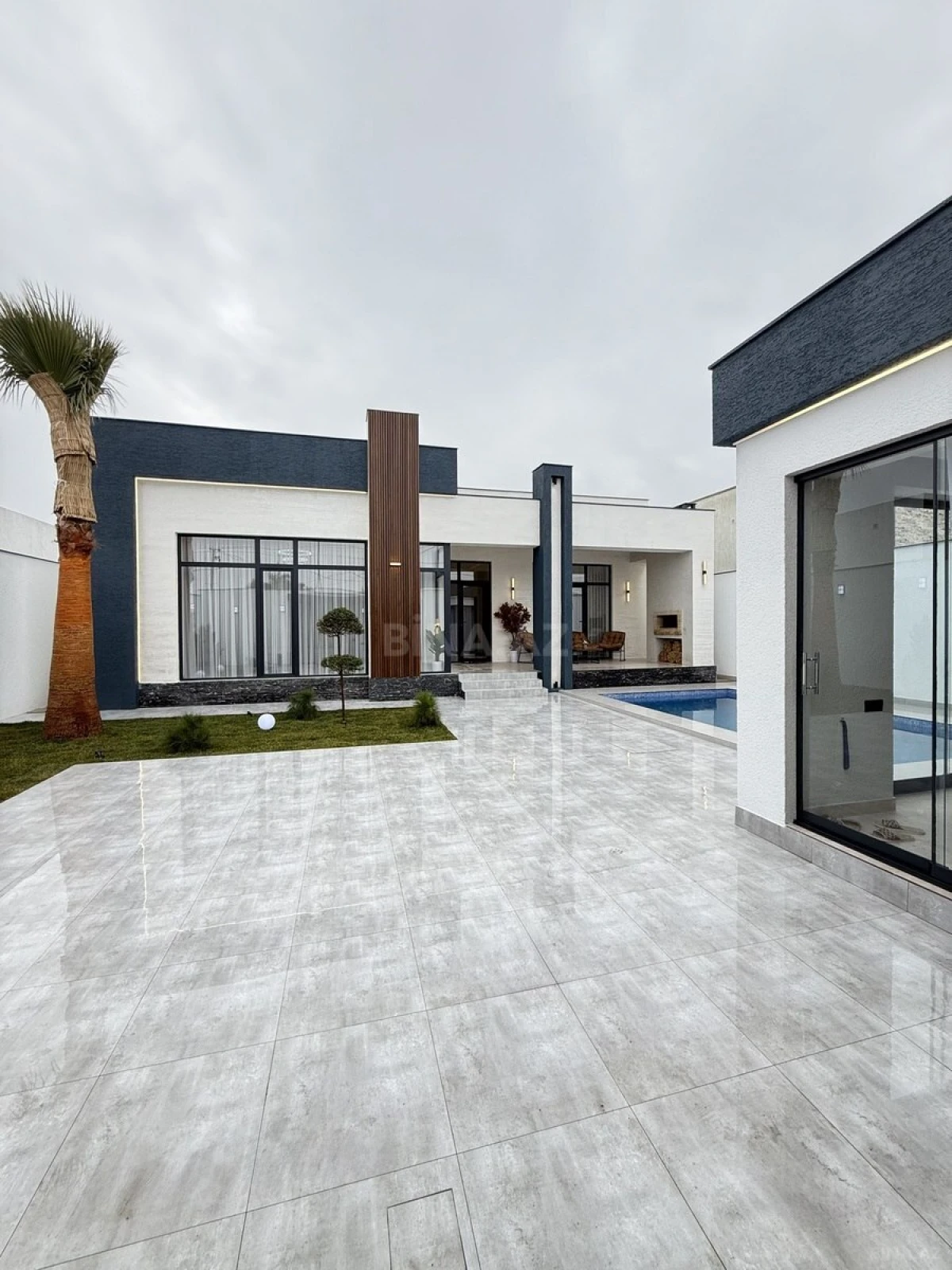 Satılır 4 otaqlı həyət evi 180 m²