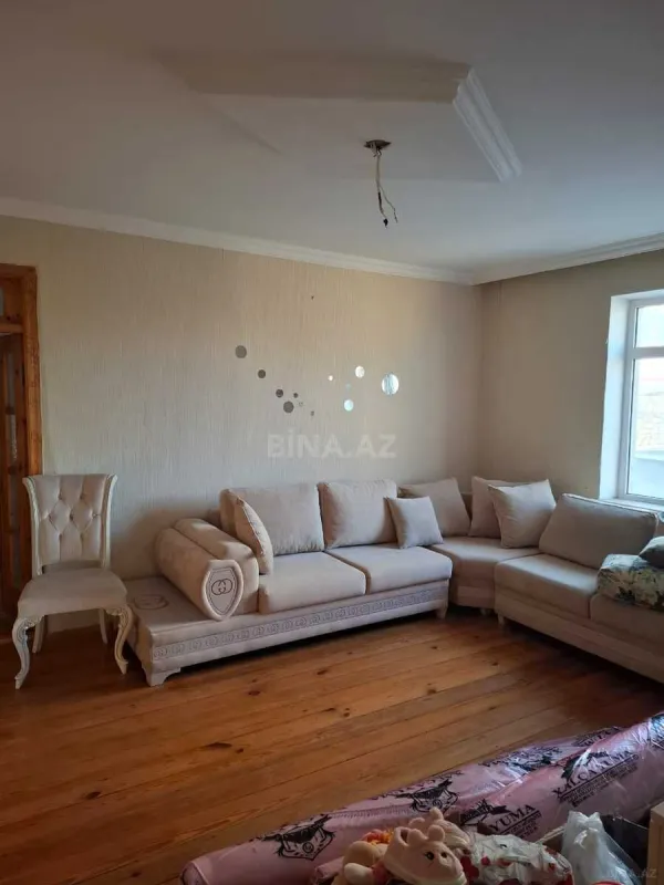 Satılır 7 otaqlı həyət evi 290 m²