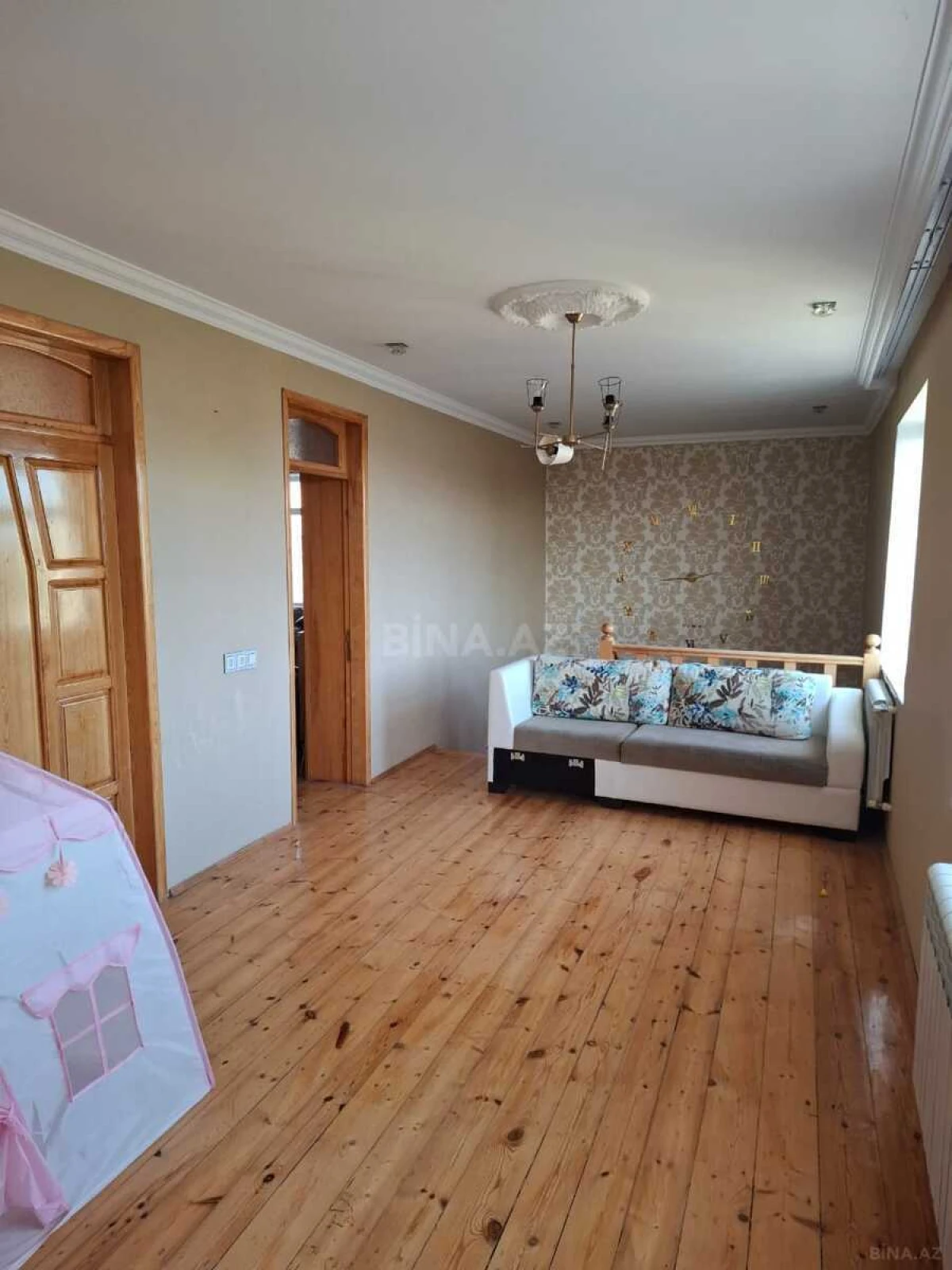 Satılır 7 otaqlı həyət evi 290 m²