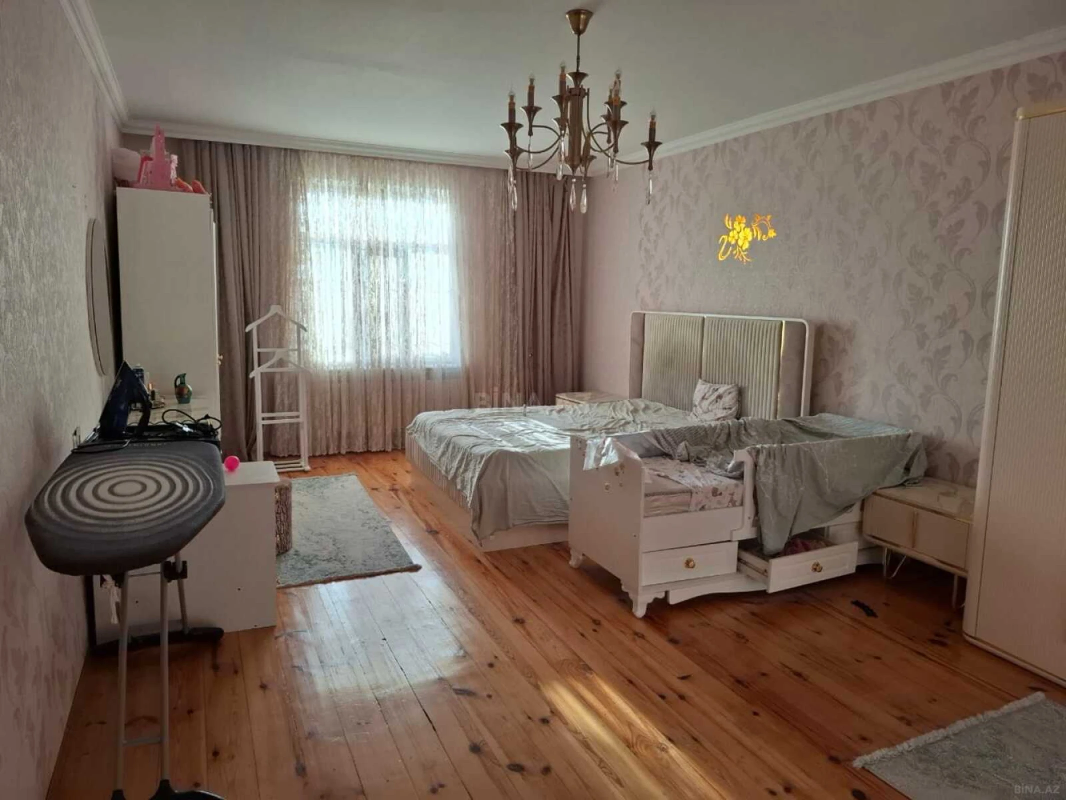 Satılır 7 otaqlı həyət evi 290 m²