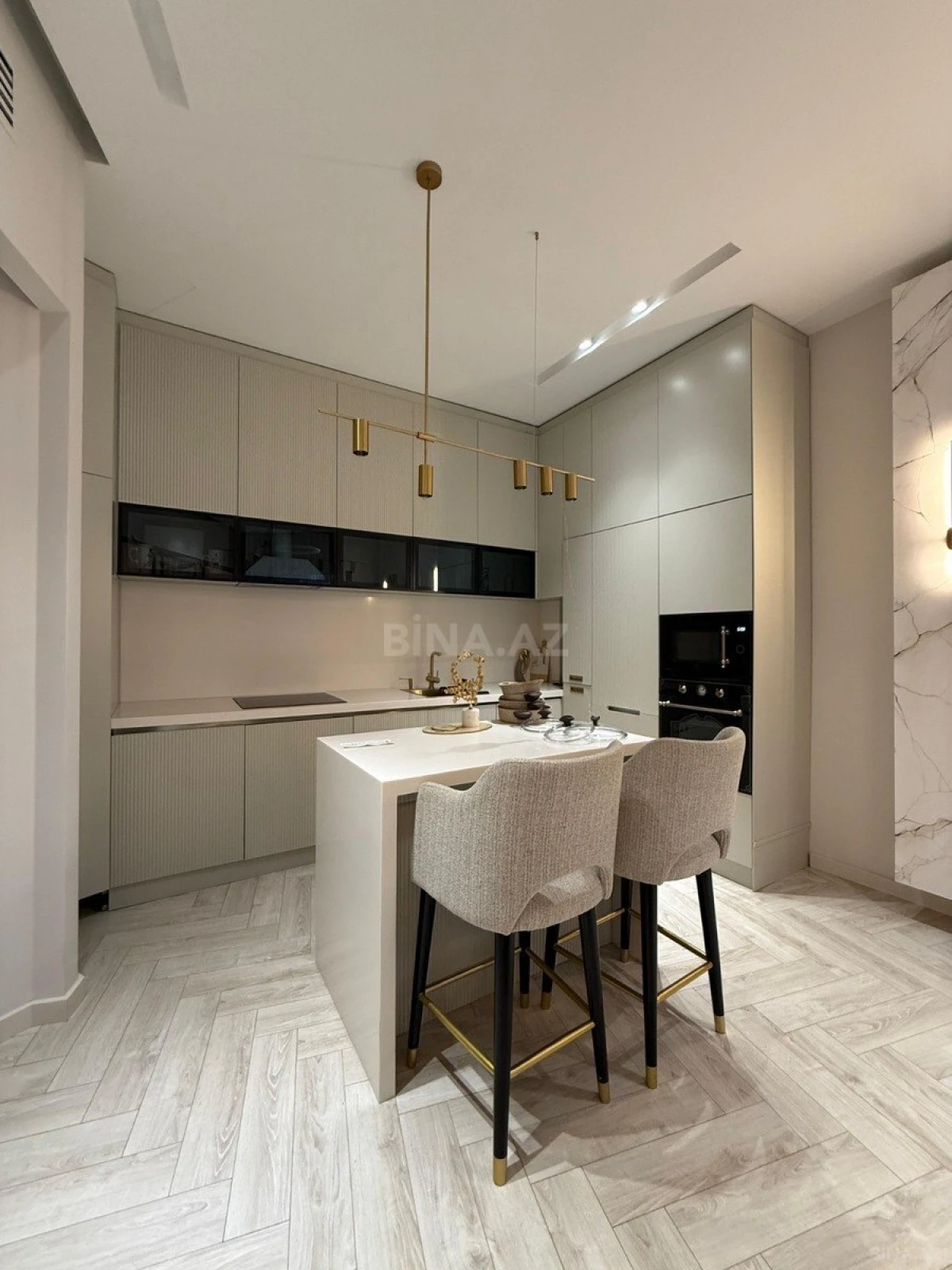 Kirayə verilir 2 otaqlı mənzil 58 m²