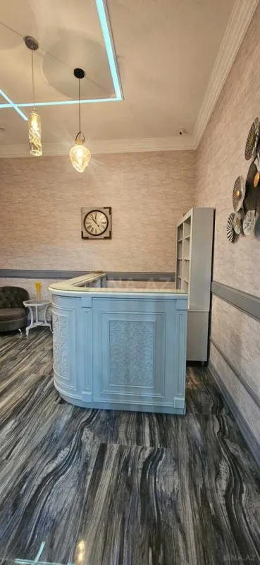 Kirayə verilir 6 otaqlı ofis 300 m²