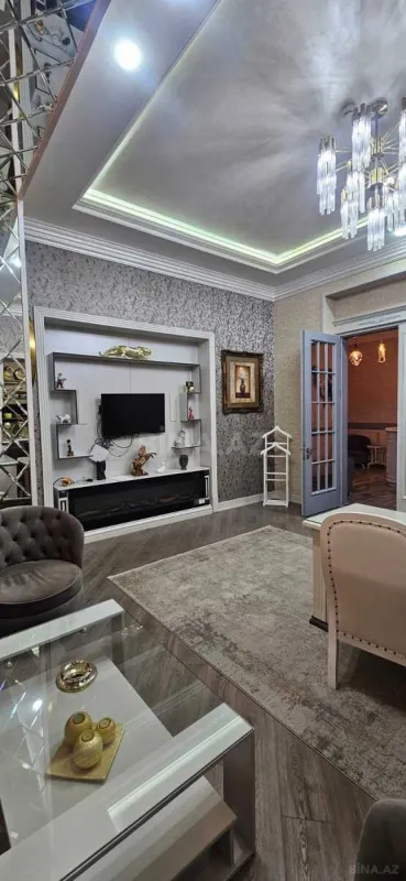 Kirayə verilir 6 otaqlı ofis 300 m²