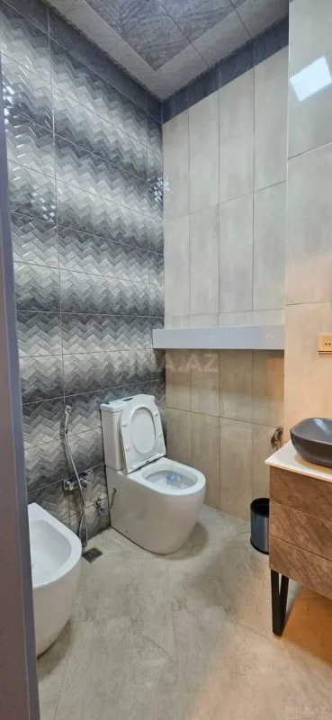 Kirayə verilir 6 otaqlı ofis 300 m²