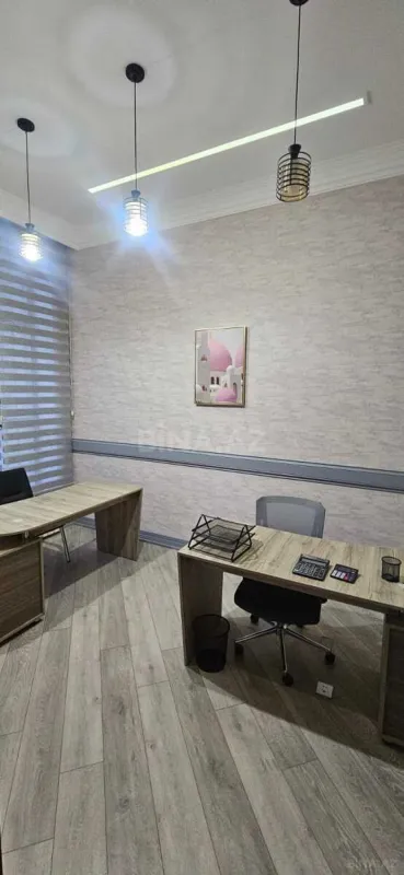 Kirayə verilir 6 otaqlı ofis 300 m²