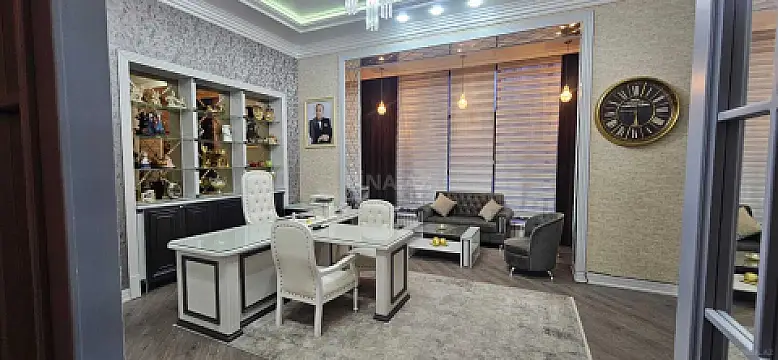 Kirayə verilir 6 otaqlı ofis 300 m²