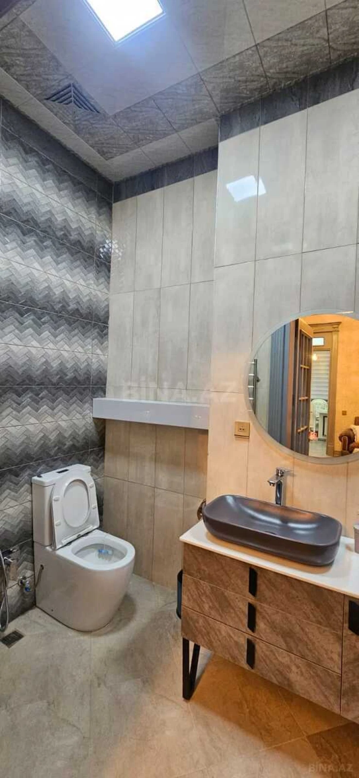 Kirayə verilir 6 otaqlı ofis 300 m²