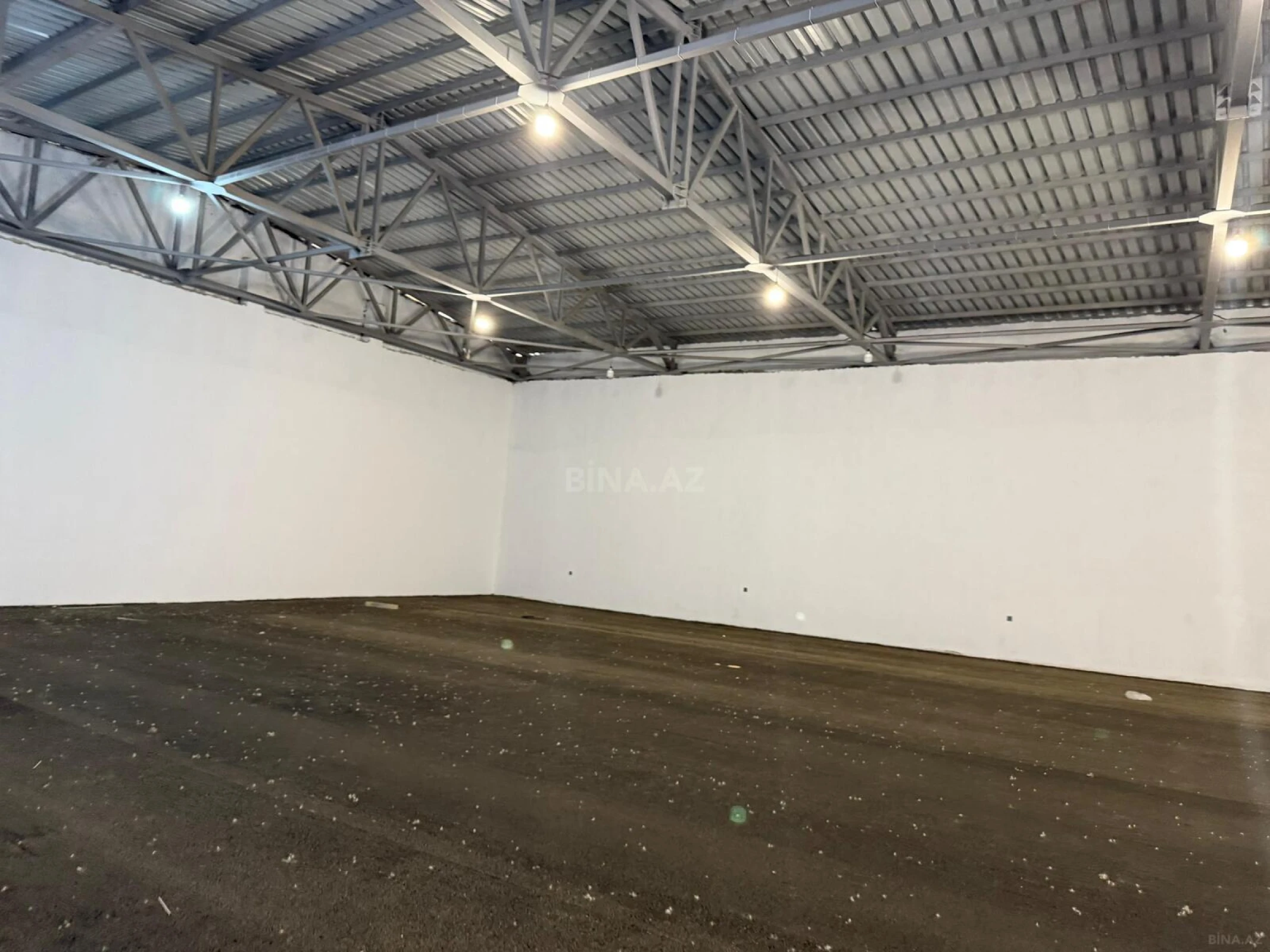 Kirayə verilir obyekt 750 m²