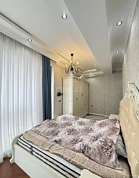 Satılır 3 otaqlı mənzil 120 m²