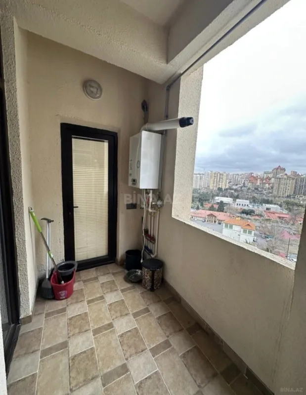 Satılır 3 otaqlı mənzil 120 m²