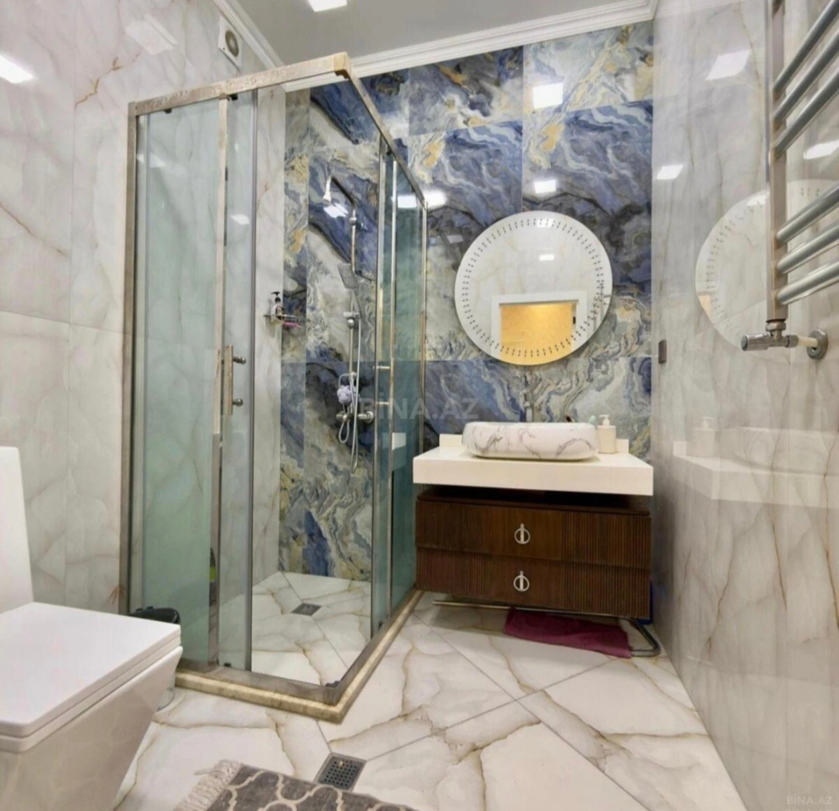 Satılır 3 otaqlı mənzil 120 m²