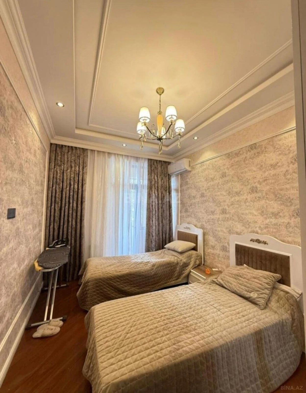 Satılır 3 otaqlı mənzil 120 m²