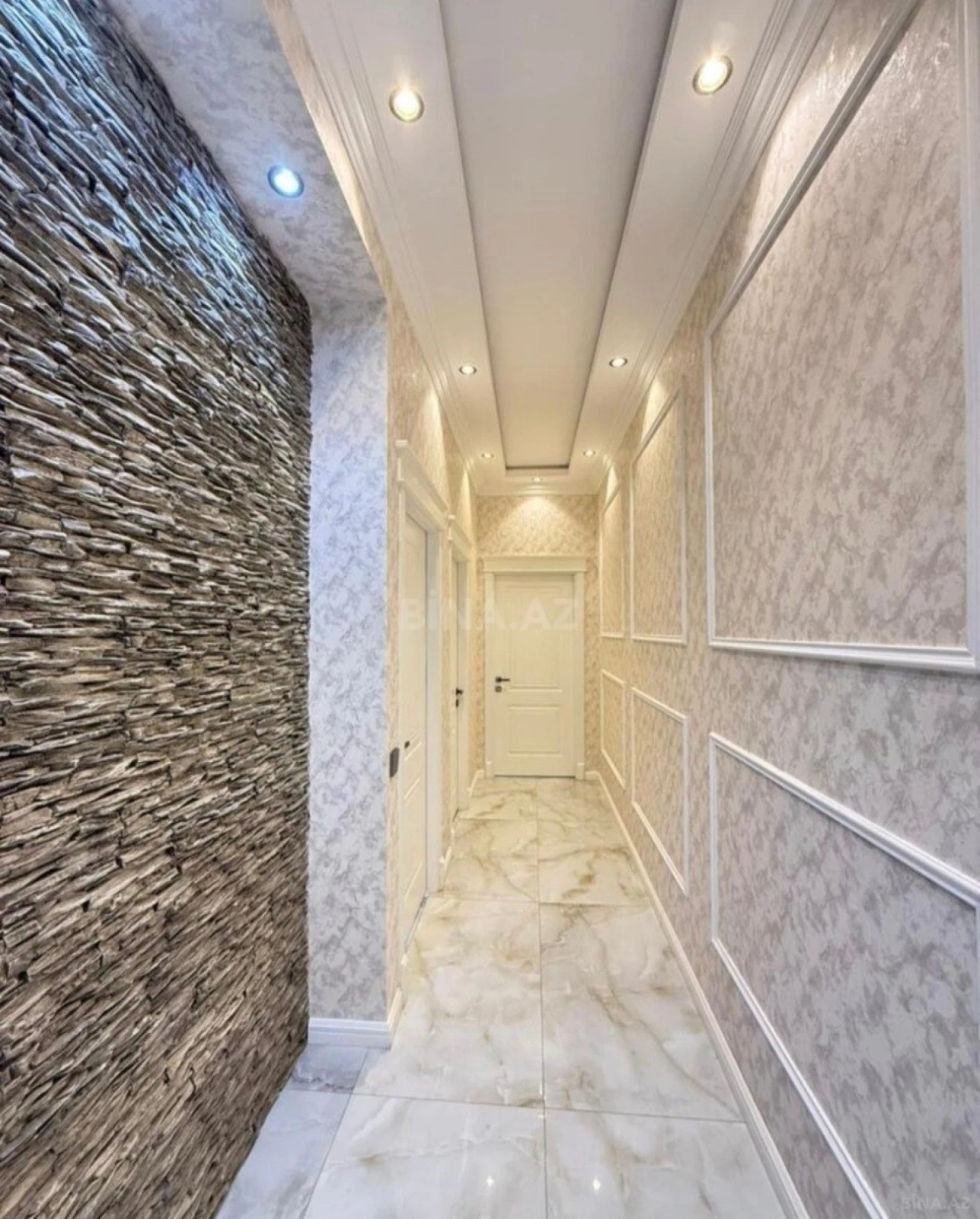 Satılır 3 otaqlı mənzil 120 m²