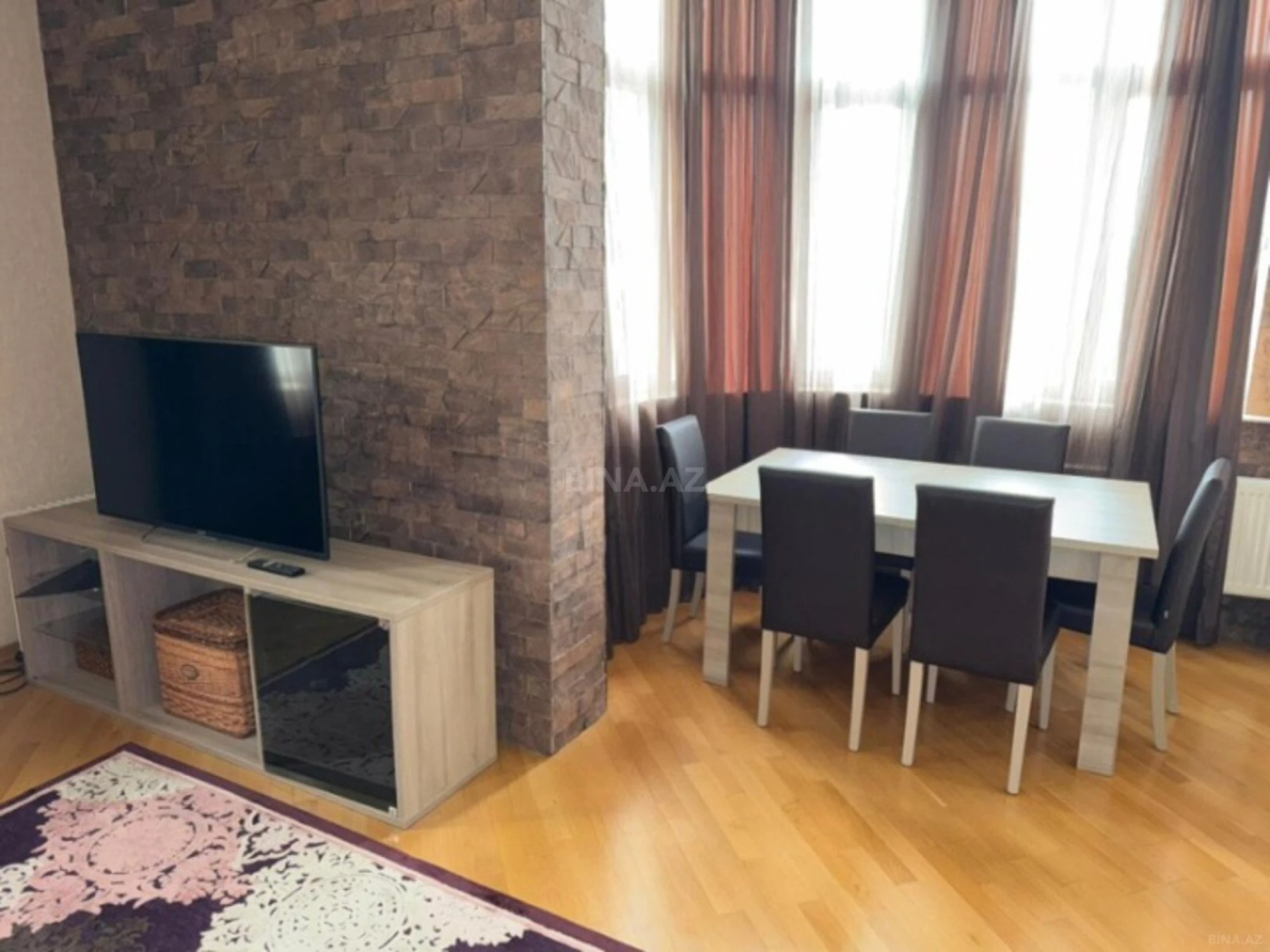 Satılır 2 otaqlı mənzil 90 m²