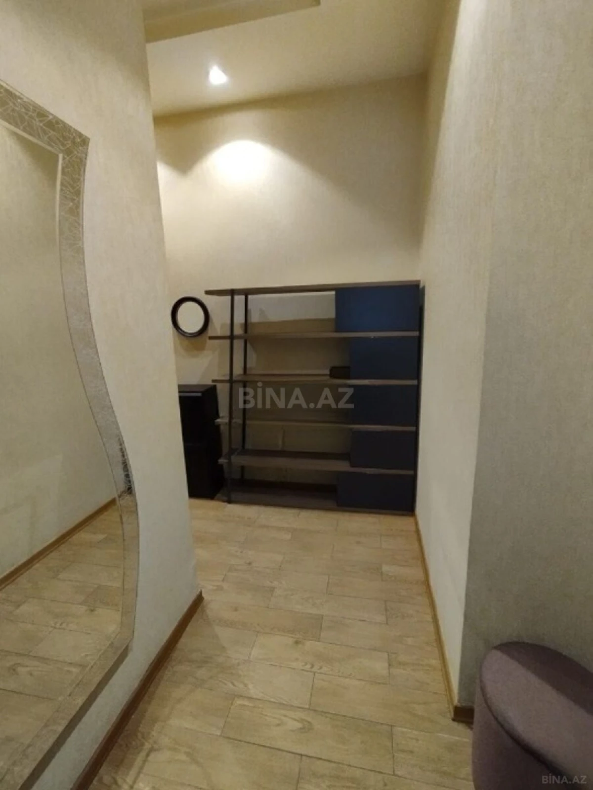 Satılır 2 otaqlı mənzil 90 m²