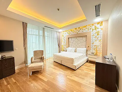 Kirayə verilir 4 otaqlı mənzil 350 m²