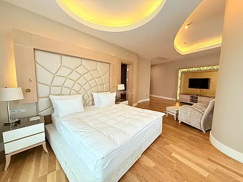 Kirayə verilir 4 otaqlı mənzil 350 m²