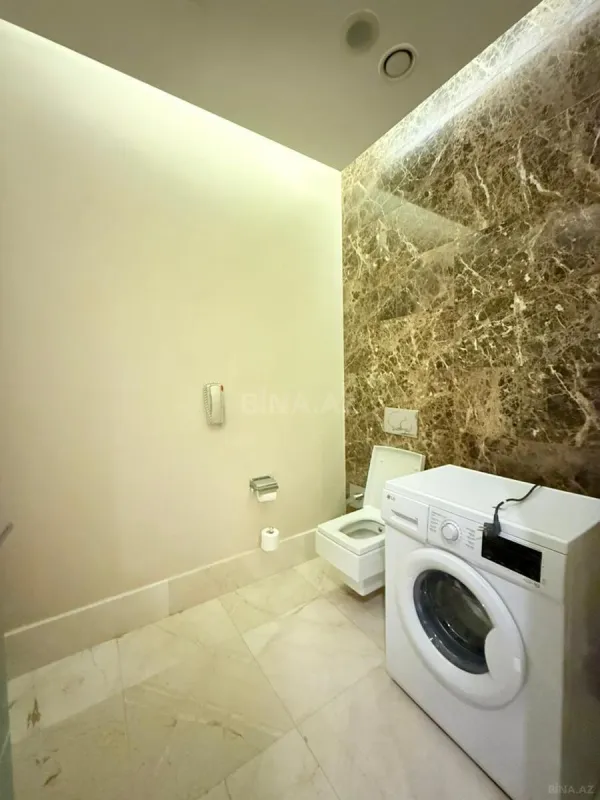 Kirayə verilir 4 otaqlı mənzil 350 m²