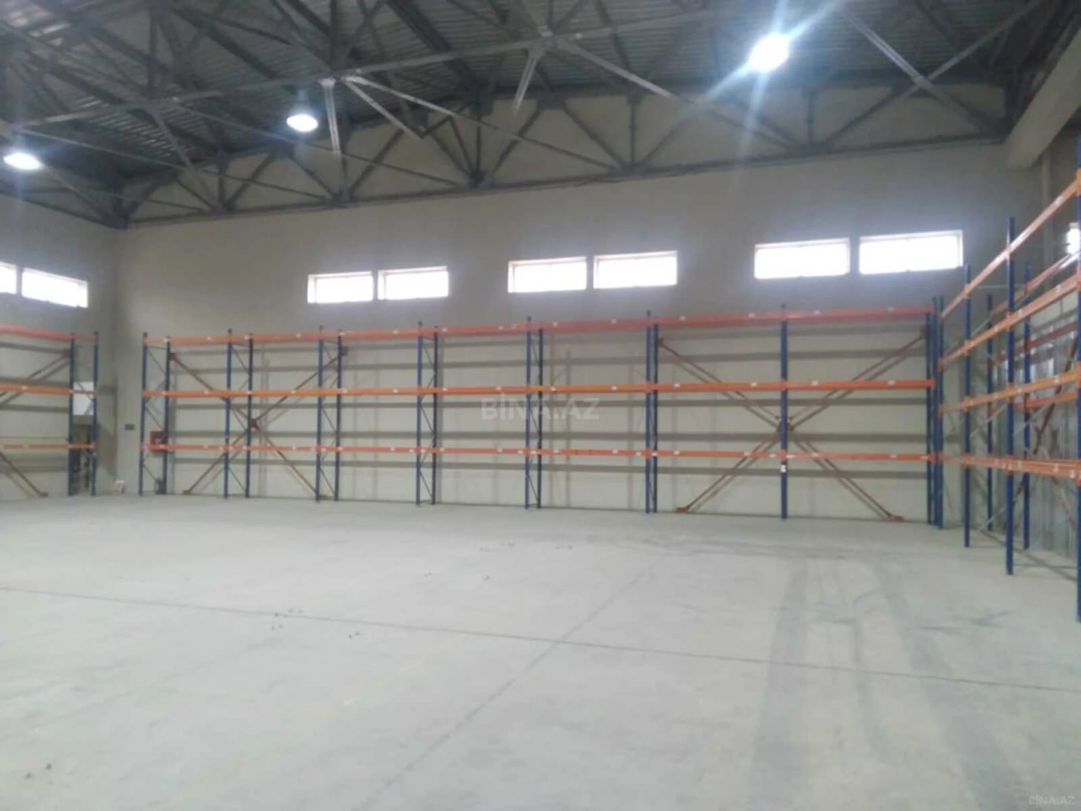 Kirayə verilir obyekt 1200 m²