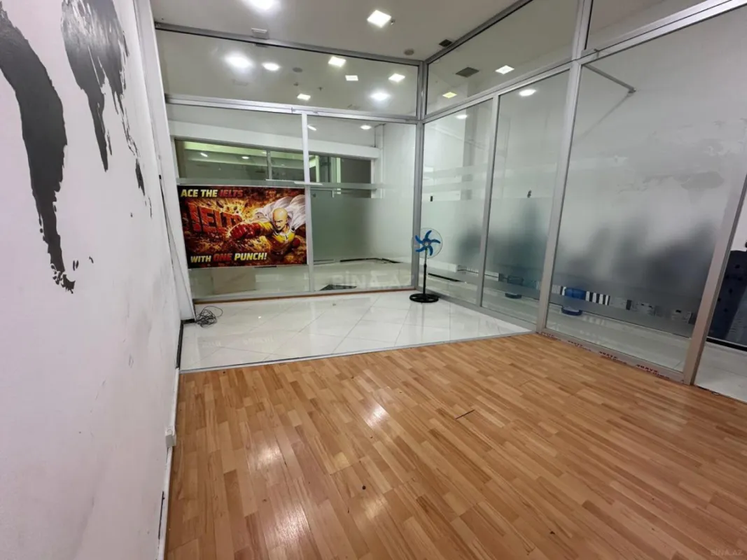Kirayə verilir 3 otaqlı ofis 93 m²