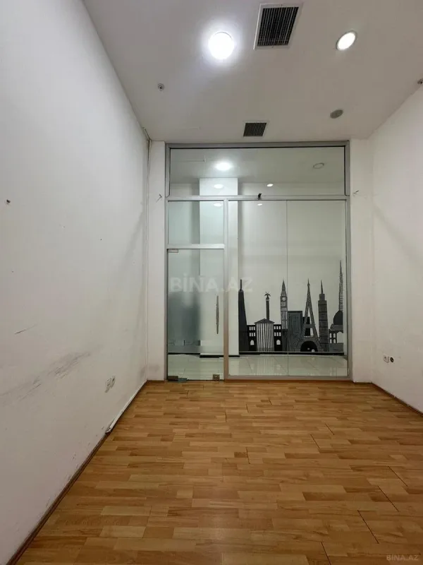 Kirayə verilir 3 otaqlı ofis 93 m²