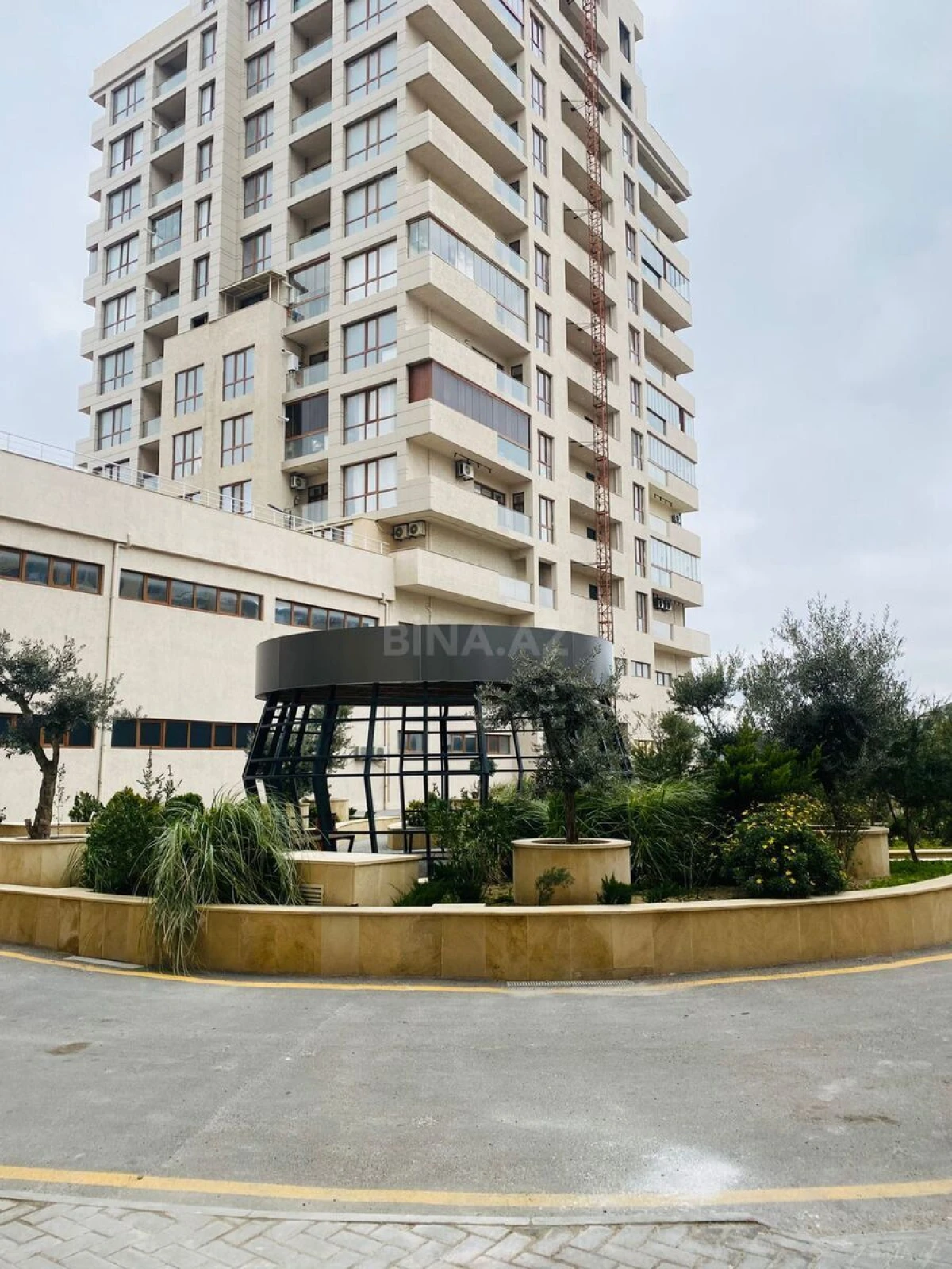 Satılır 2 otaqlı mənzil 85 m²