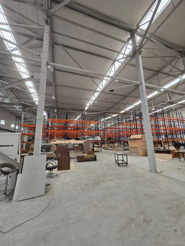 Kirayə verilir obyekt 2000 m²