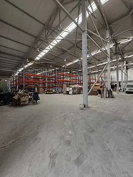 Kirayə verilir obyekt 2000 m²