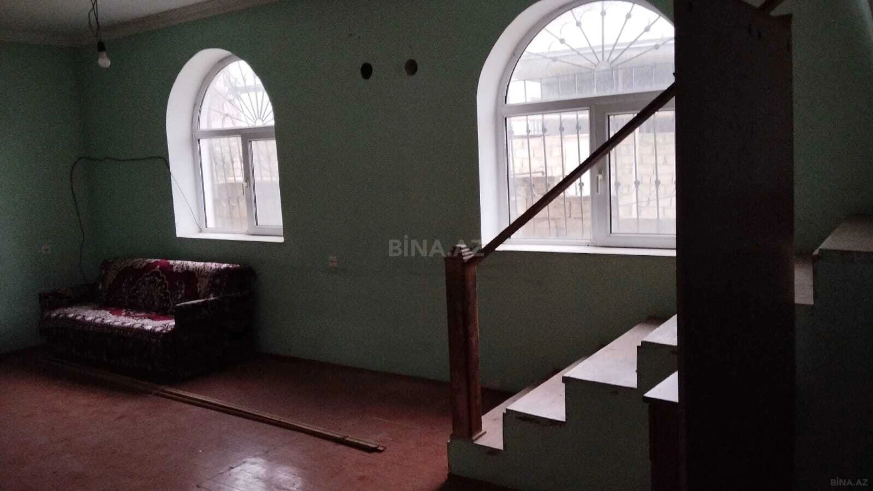 Satılır 4 otaqlı həyət evi 160 m²