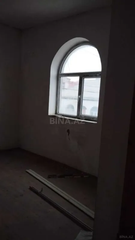 Satılır 4 otaqlı həyət evi 160 m²