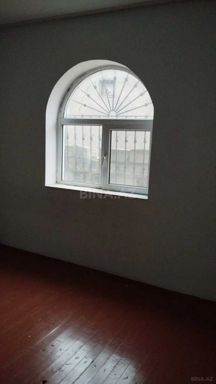 Satılır 4 otaqlı həyət evi 160 m²