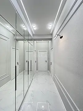 Satılır 2 otaqlı mənzil 68.5 m²