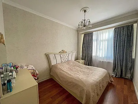 Satılır 3 otaqlı mənzil 81 m²