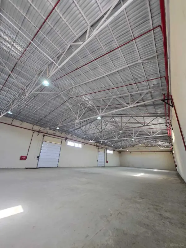 Kirayə verilir obyekt 1000 m²