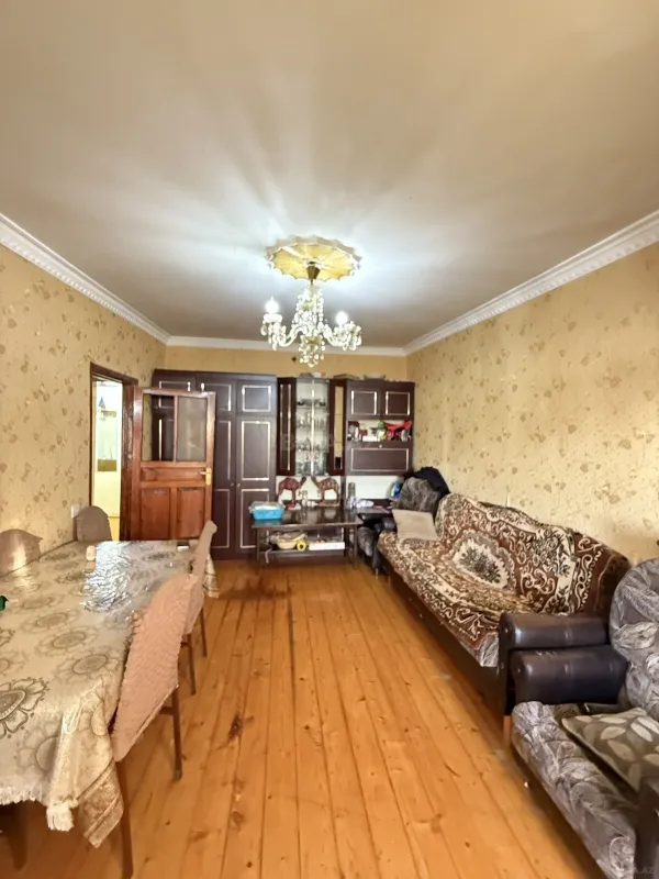 Satılır 3 otaqlı mənzil 80 m²