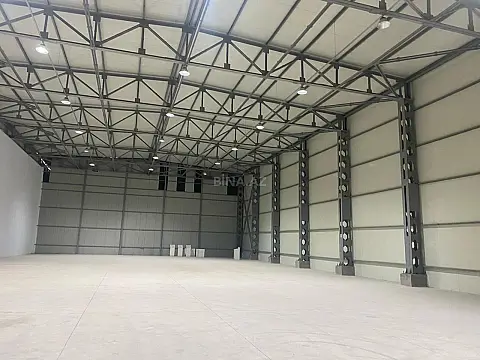 Kirayə verilir obyekt 1000 m²