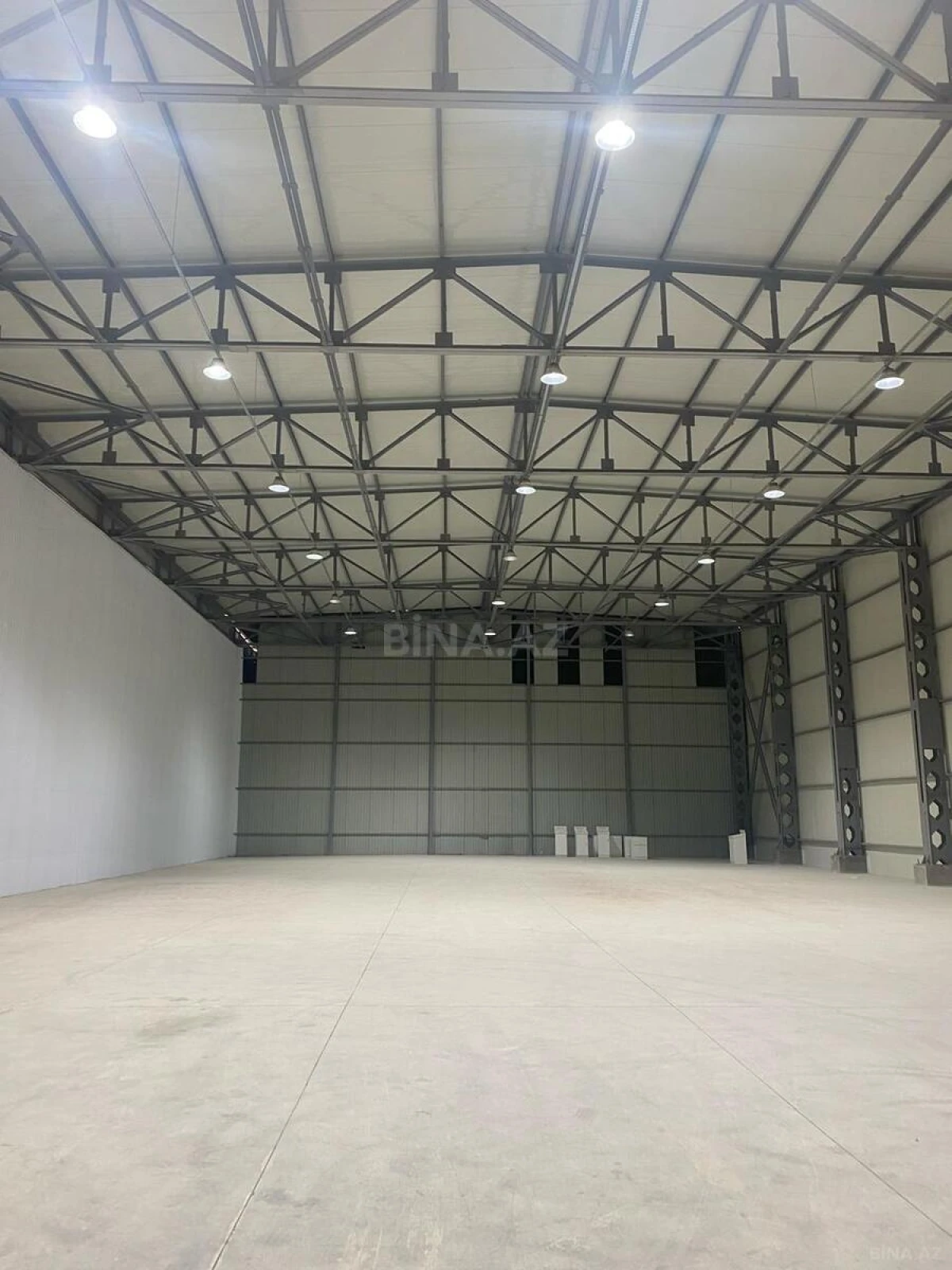 Kirayə verilir obyekt 1000 m²