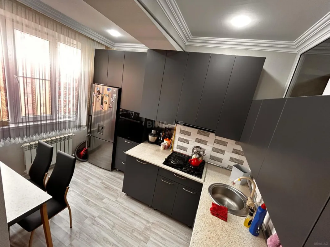 Satılır 2 otaqlı mənzil 65 m²