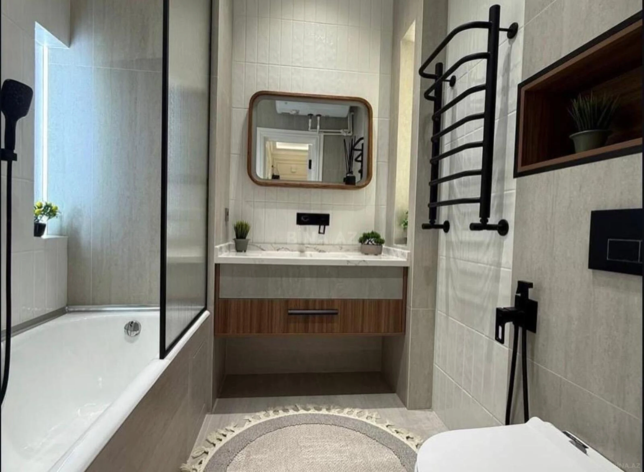 Kirayə verilir 3 otaqlı mənzil 105 m²